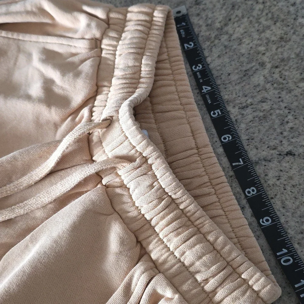 WeWoreWhat Beige Tan French Terry Knit Hoodie & Pant Set! - Picture 12 of 16